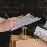 オンラインショップで購入した商品が届かない時の対処法