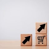 ECサイトの客単価を上げるには？具体的な施策7選と低下の原因を徹底解説